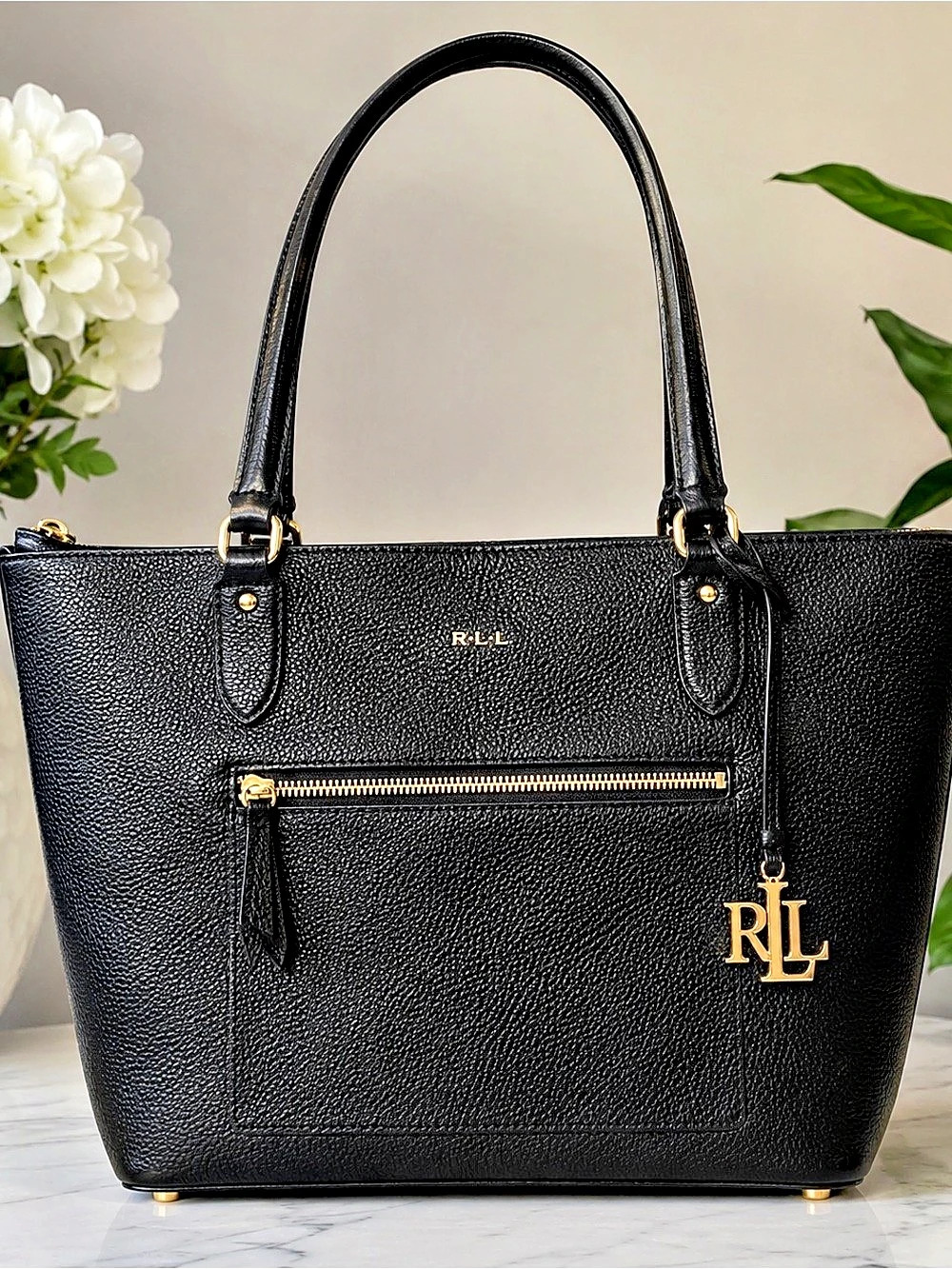 Lauren Ralph Lauren Black Hammered Leather Tote – Gold Hardware
